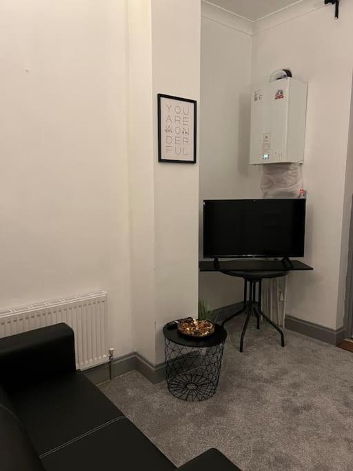 1 Bedroom Flat In Kings Cross! Londra Esterno foto
